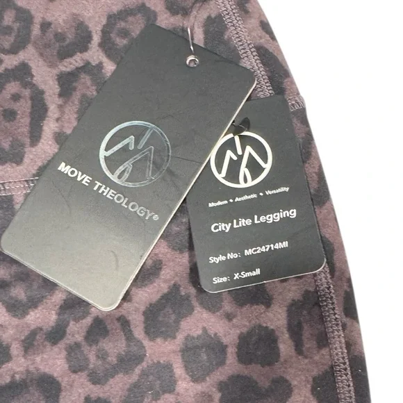 MOVE THEOLOGY City Lite Legging Stretchy Animal Print Yoga Pilates NWT XS - Picture 8 of 9